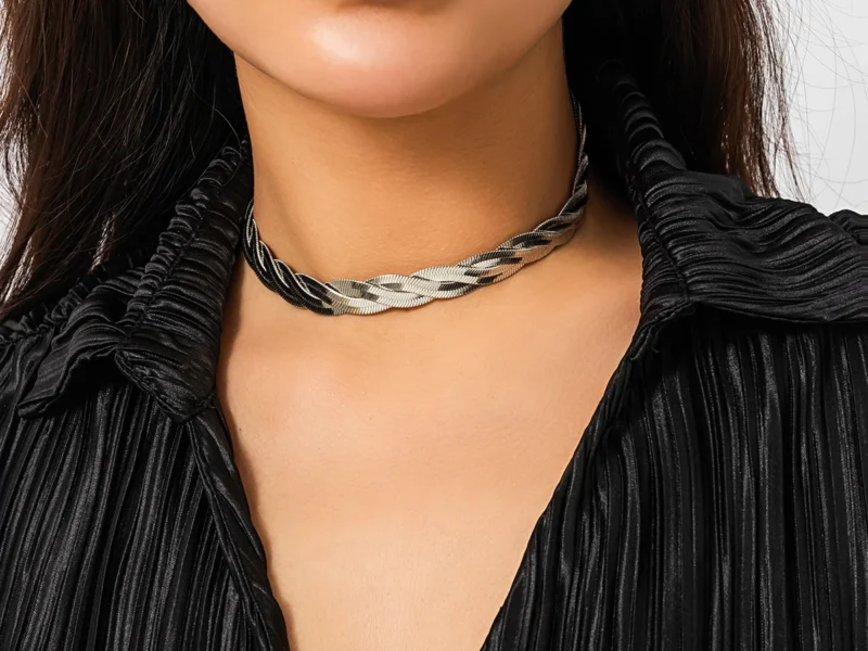 kf-S3d89b04a85b7479d8000c56fe6c5b325O-Chunky-Cross-Snake-Chain-Short-Choker-Necklace-for-Women-Trendy-Thick-Chain-on-Neck-Collar-2023